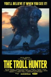 Nonton film Troll Hunter (2010)