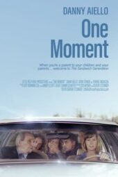 Nonton film One Moment (2021)